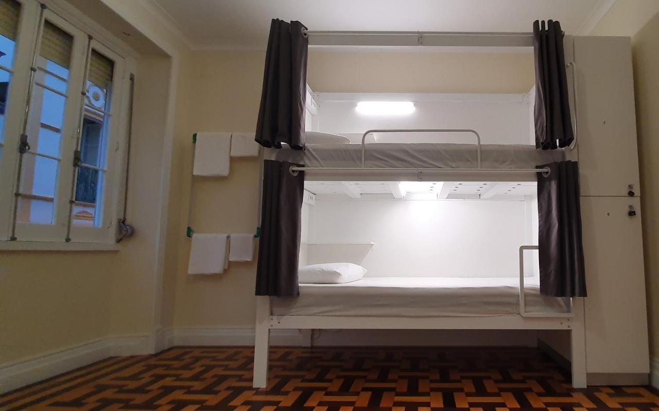 Bruma Hostel Понта-Делгада Экстерьер фото